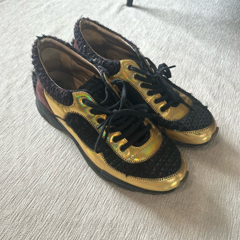 Chanel metallic leather and tweed sneakers - size 38